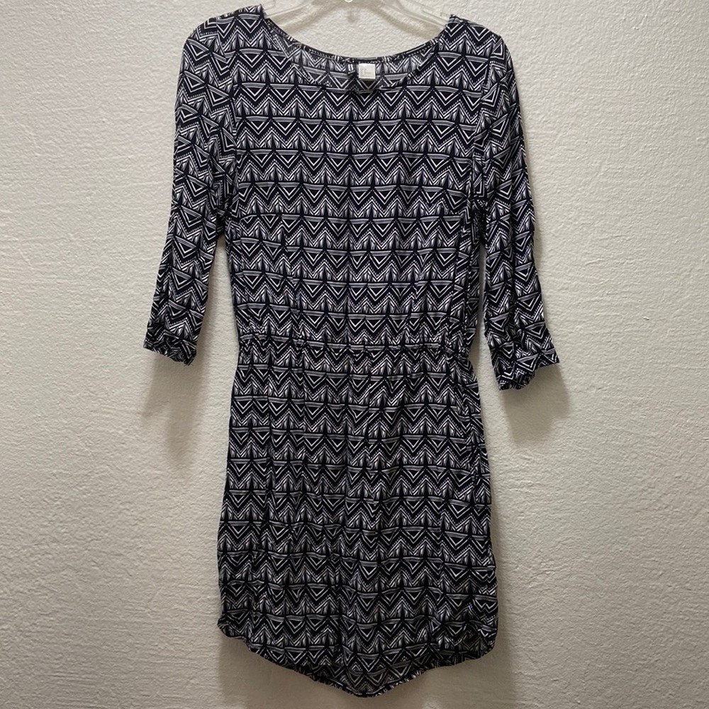 3/4 sleeve dress w/ pockets